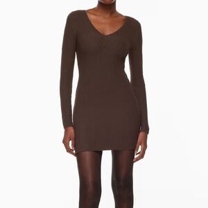 babaton sculpt knit v neck dress m